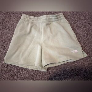 NWT The North Face Sage Color Evolution Short Size Medium Relax Fit